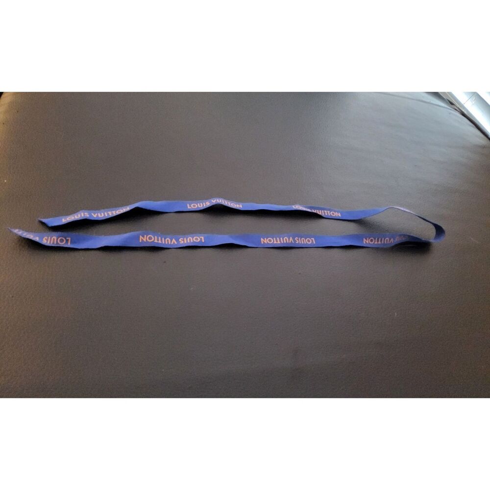 28 Inchs of 1/2" Designer Louis Vuitton Blue Gift Ribbon w/Gold Logo Authentic